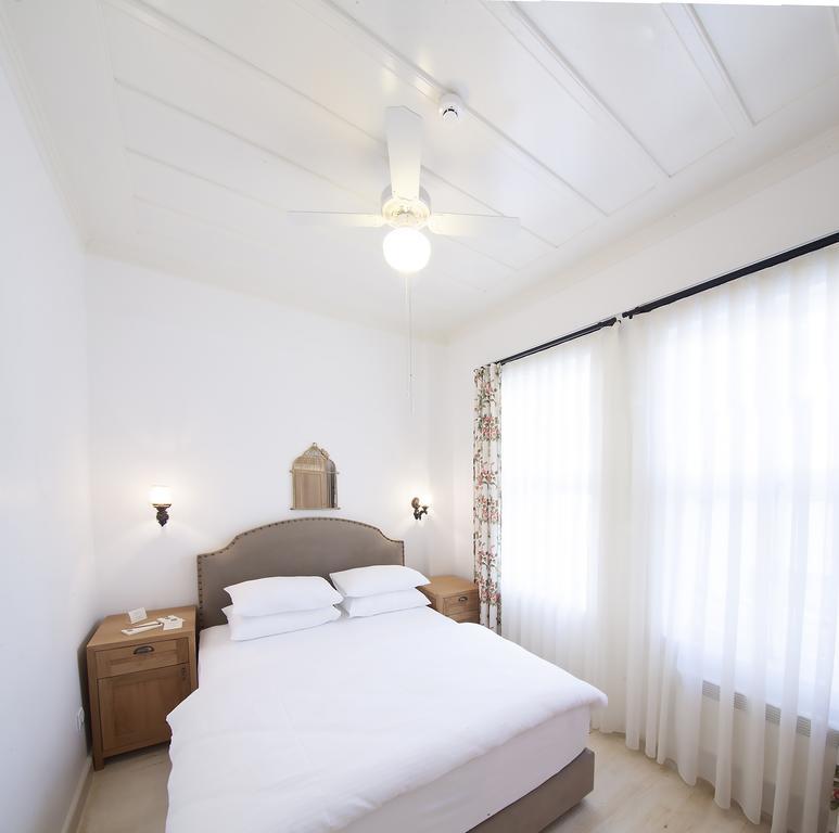 Quarante Hotel - Adult Only Bozcaada Room photo