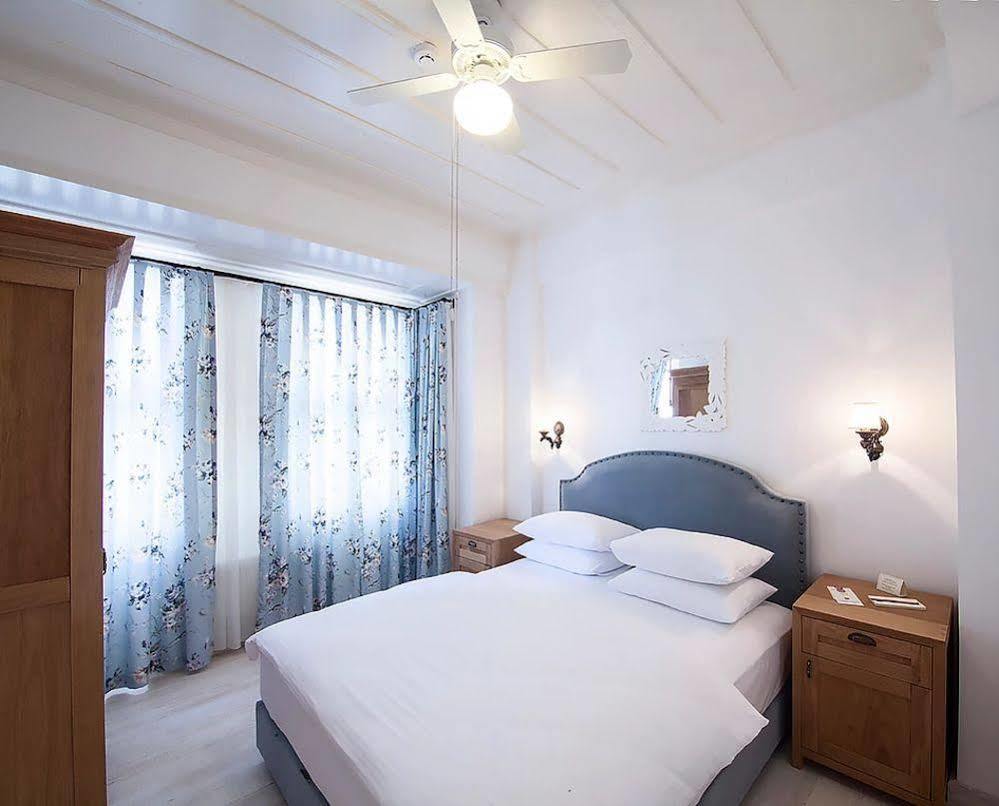 Quarante Hotel - Adult Only Bozcaada Exterior photo